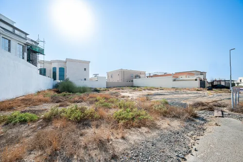 Land in Al Khawaneej 1
