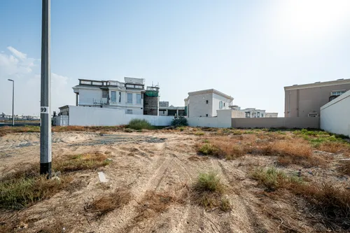 Land in Al Khawaneej 1