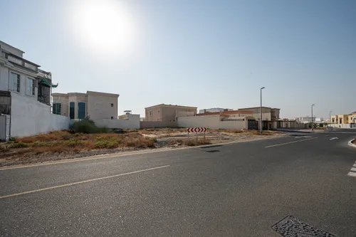 Land in Al Khawaneej 1