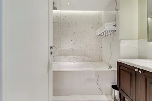 4 Bedrooms Penthouse in The Address BLVD Sky Collection