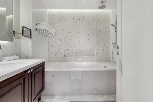 4 Bedrooms Penthouse in The Address BLVD Sky Collection
