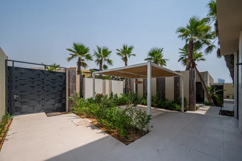 5 Bedrooms Villa in Umm Al Sheif Villas