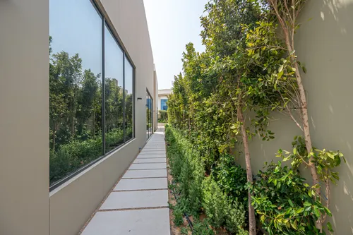 5 Bedrooms Villa in Umm Al Sheif Villas