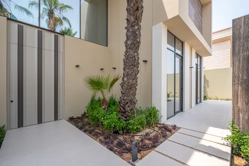 5 Bedrooms Villa in Umm Al Sheif Villas