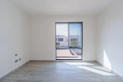 5 Bedrooms Villa in Noya Luma