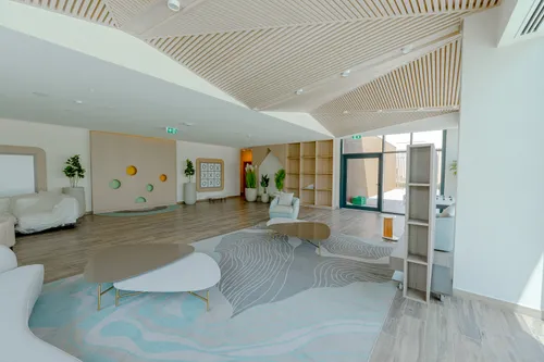 5 Bedrooms Villa in Noya Luma