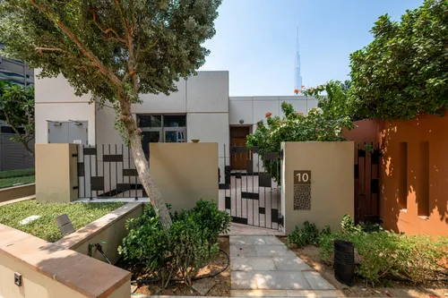 3 Bedrooms Villa in Podium Villas