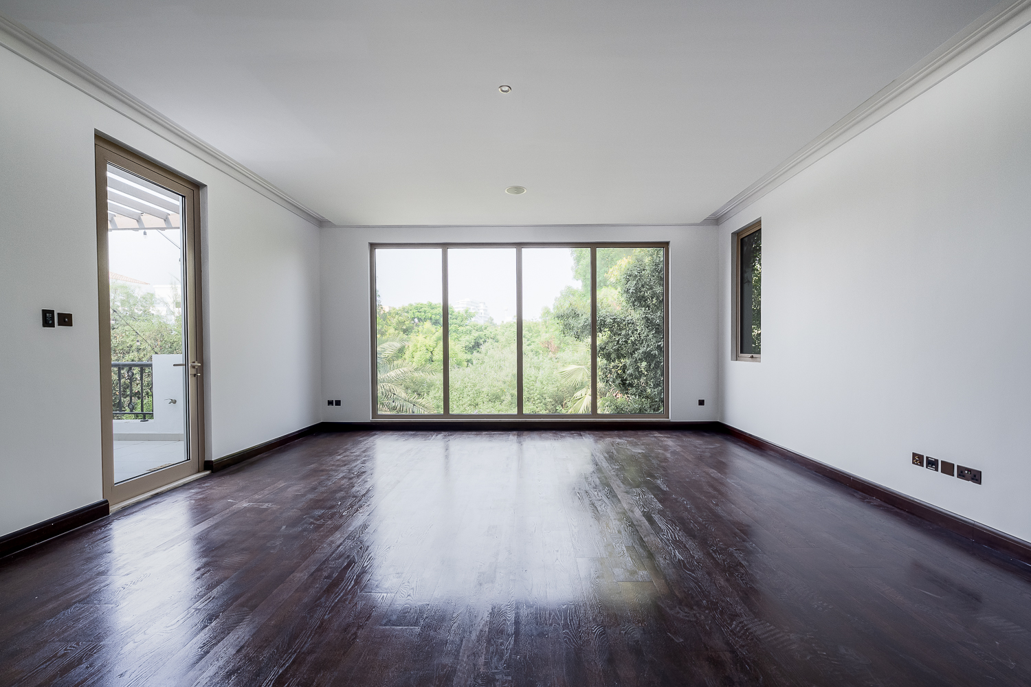 7 Bedrooms Villa in Jasmine Leaf 7