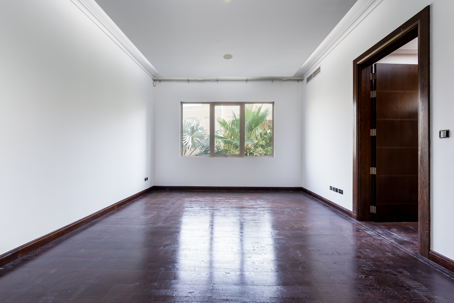 7 Bedrooms Villa in Jasmine Leaf 7