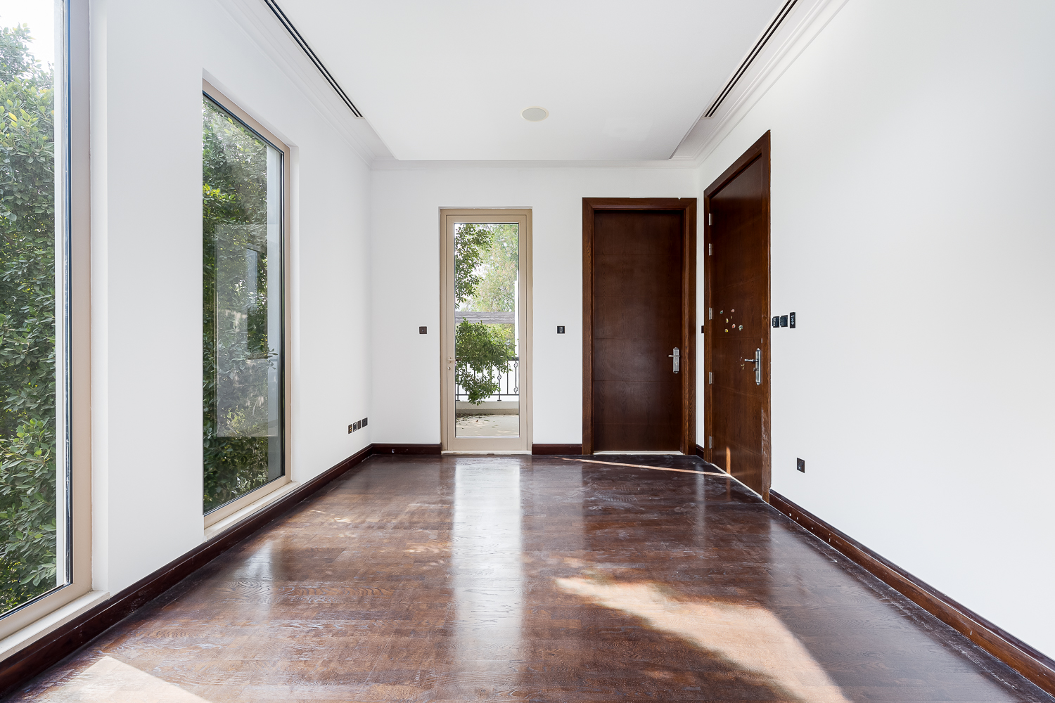 7 Bedrooms Villa in Jasmine Leaf 7