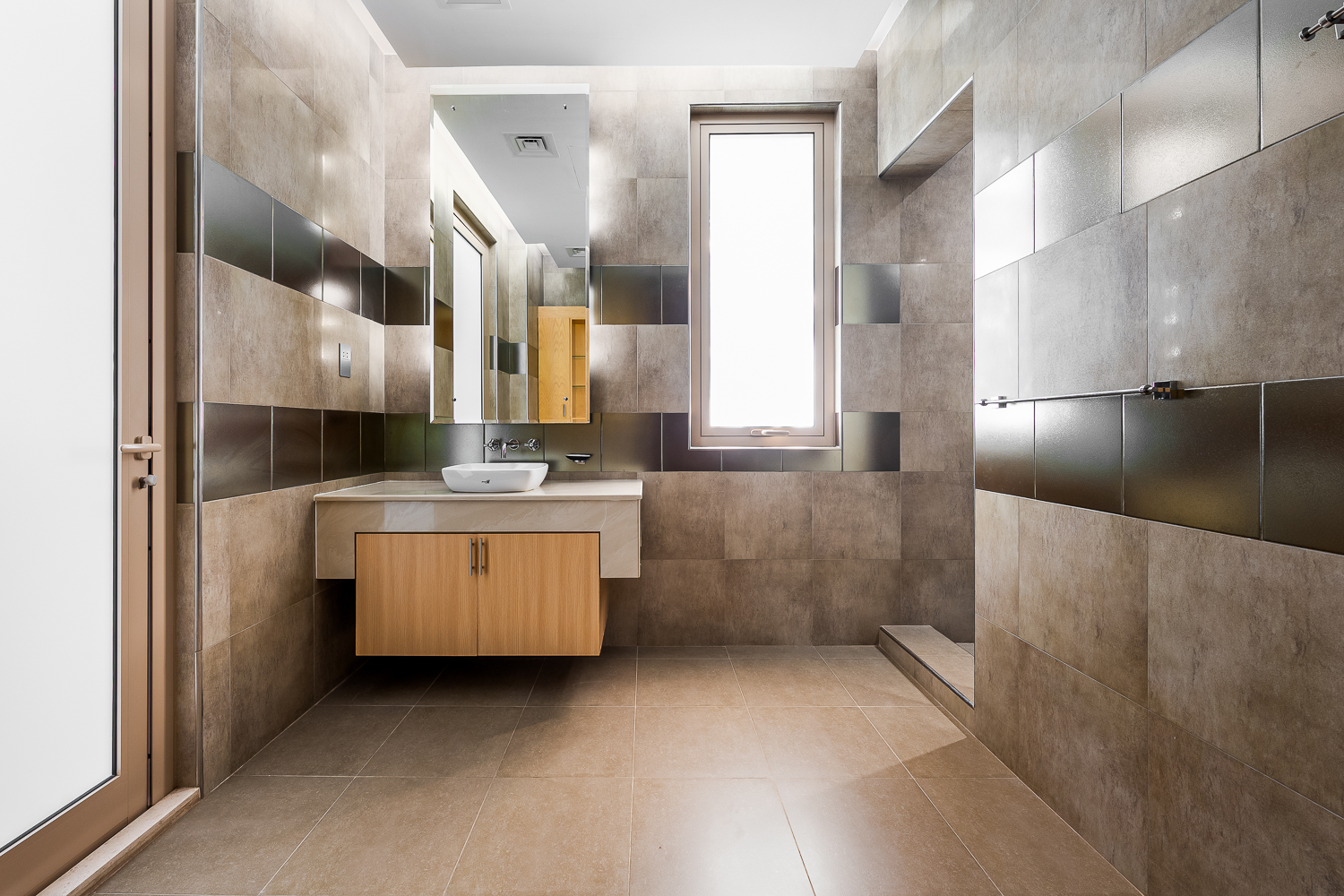 7 Bedrooms Villa in Jasmine Leaf 7