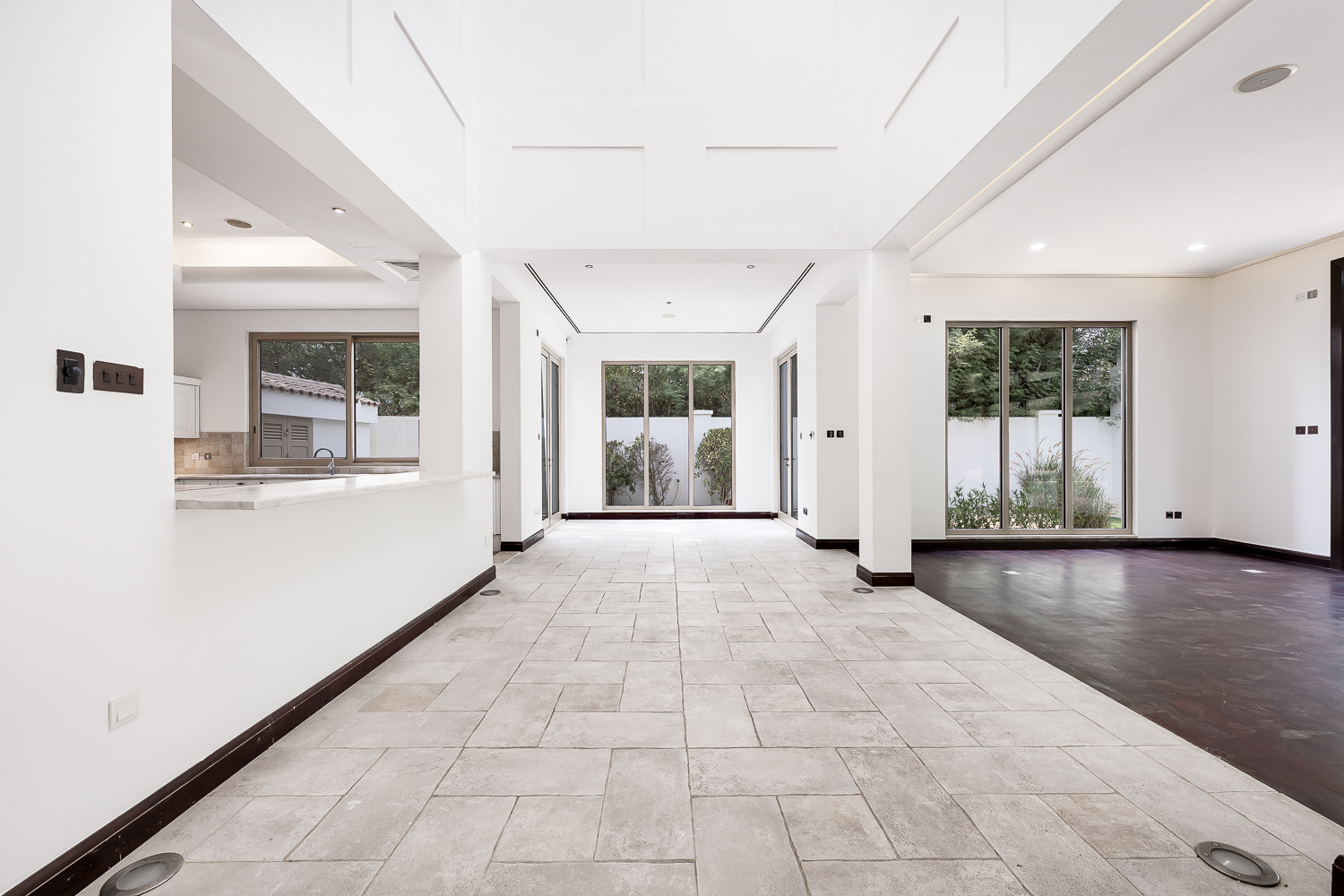 7 Bedrooms Villa in Jasmine Leaf 7