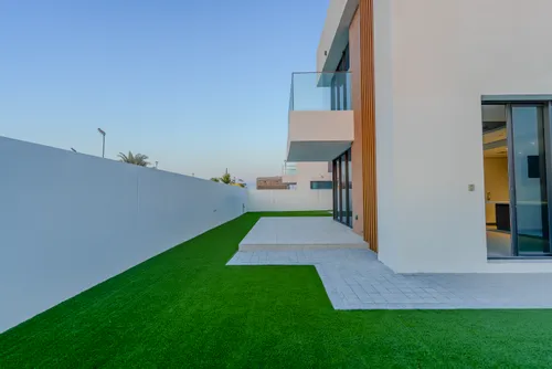 5 Bedrooms Villa in The Dunes