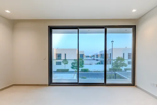 5 Bedrooms Villa in The Dunes