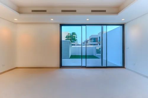 5 Bedrooms Villa in The Dunes