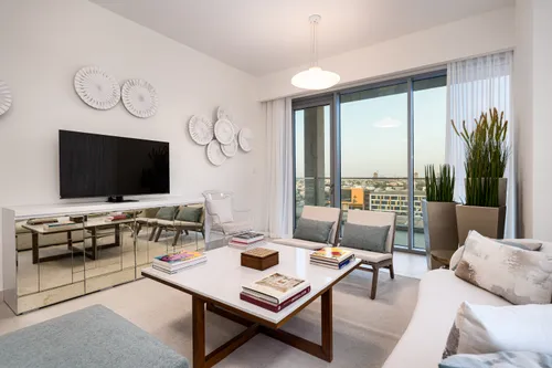 3 Bedrooms Apartment in Canal Front Residence 6