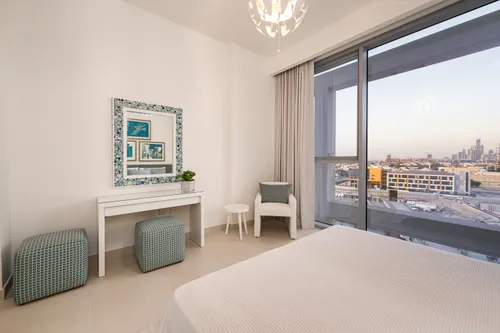 3 Bedrooms Apartment in Canal Front Residence 6