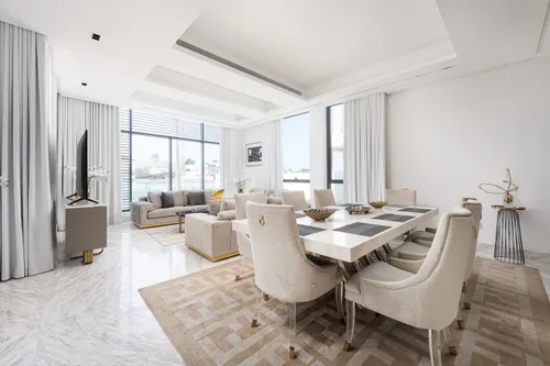 8 Bedrooms Villa in Garden Homes Frond G