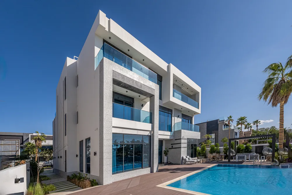 8 Bedrooms Villa in Garden Homes Frond G