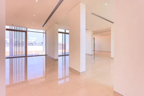5 Bedrooms Villa in Seef Al Jubail