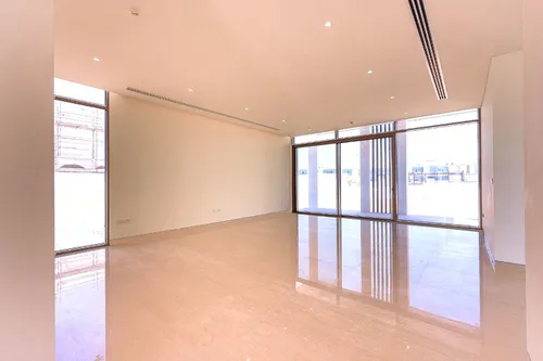 5 Bedrooms Villa in Seef Al Jubail