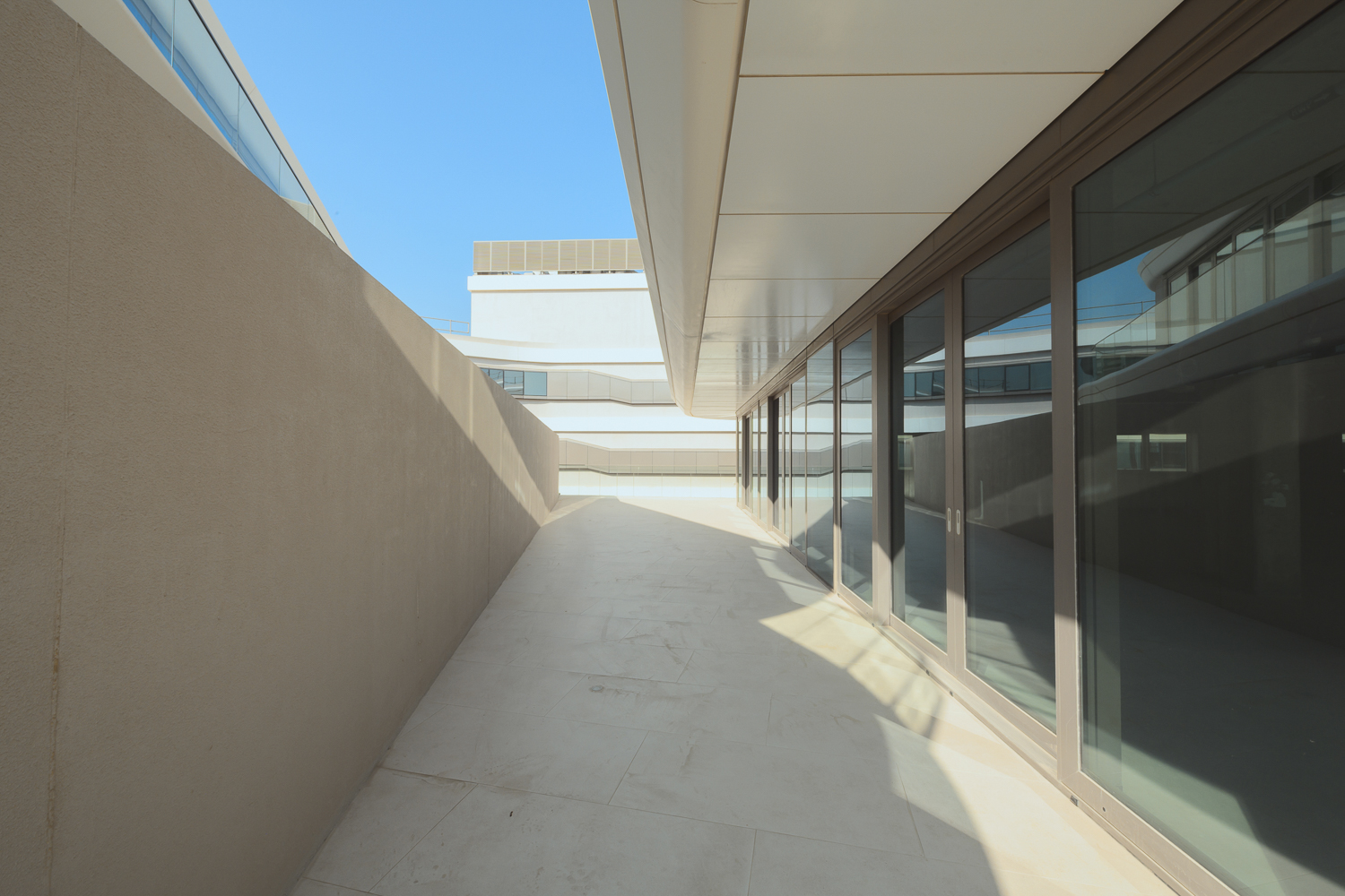 2 Bedrooms Apartment in Mansion 1