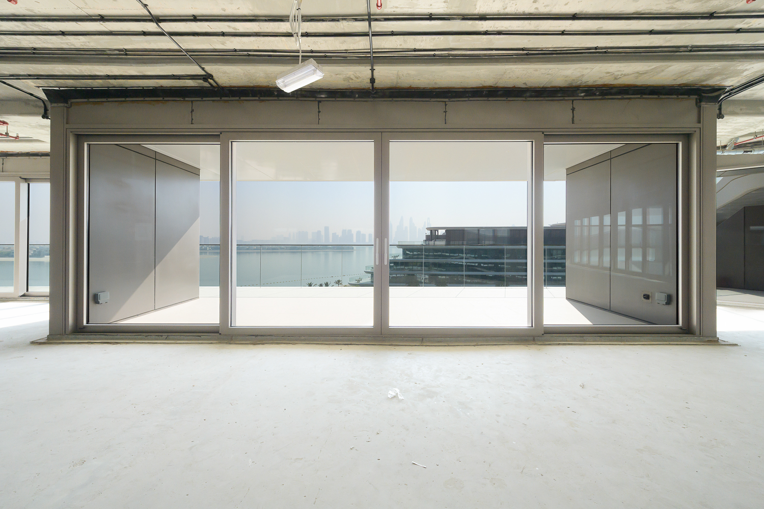 2 Bedrooms Apartment in Mansion 1