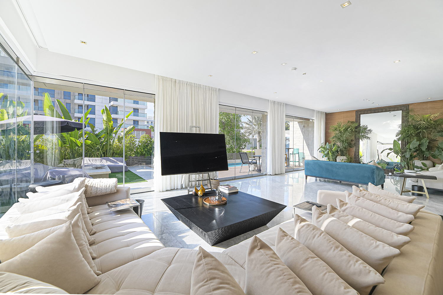 5 Bedrooms Villa in HIDD Al Saadiyat