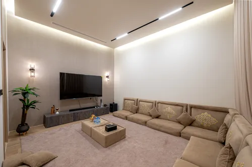 7 Bedrooms Villa in Al Warqa'a 2 Villas