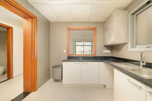 1 Bedroom Apartment in Blue Reef Building