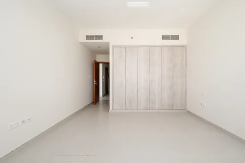 Unfurnished | Managed | High Floor