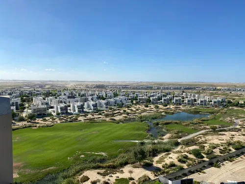 High Floor | Golf View | Vacant | Ready To Move In