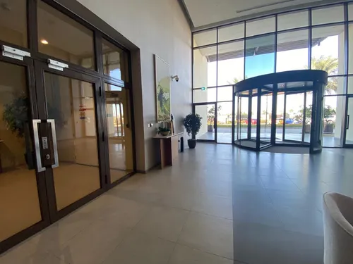 2 Bedrooms Apartment in Golf Views