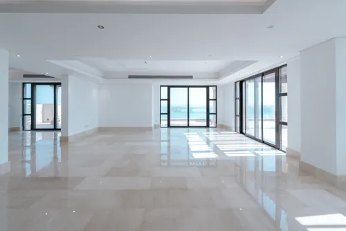 4 Bedrooms Apartment in Shore