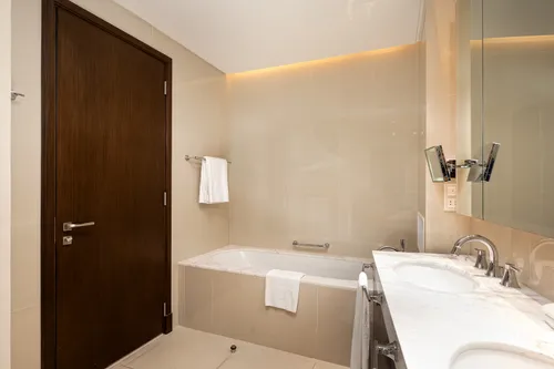 3 Bedrooms Apartment in Address Fountain Views Hotel