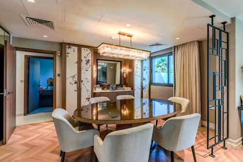 4 Bedrooms Villa in Aspens