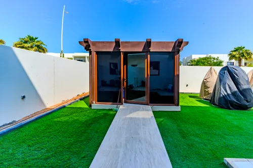 4 Bedrooms Villa in Aspens