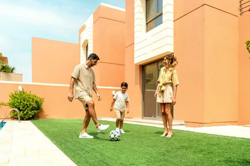 4 Bedrooms Townhouse in Mangrove Village