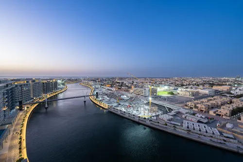 2 Bedrooms Apartment in Canal Front Residence 9