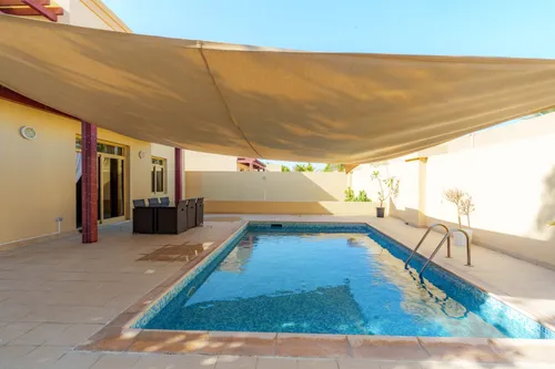 5 Bedrooms Villa in Lailak