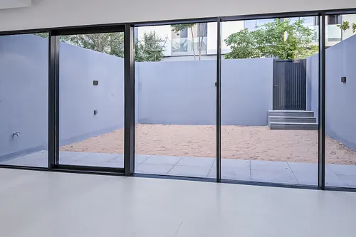 2 Bedrooms Townhouse in Kaya