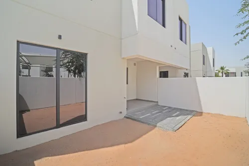 3 Bedrooms Townhouse in Noya Viva