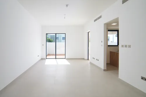 3 Bedrooms Townhouse in Noya Viva