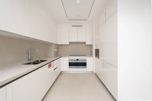 2 Bedrooms Apartment in Canal Front Residence 8