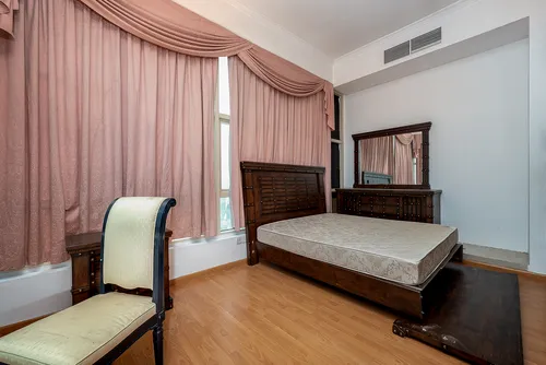 3 Bedrooms Apartment in Sarab Tower