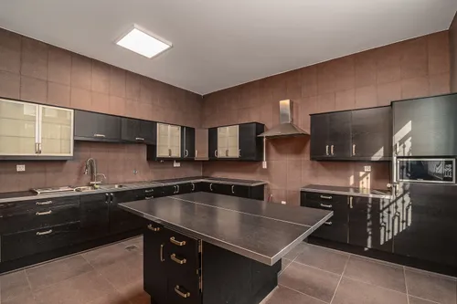 5 Bedrooms Villa in Khalifa City A Villas