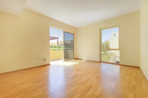 4 Bedrooms Villa in Al Tharwaniyah Community