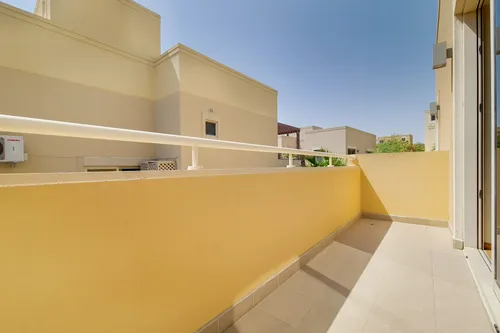4 Bedrooms Villa in Al Tharwaniyah Community