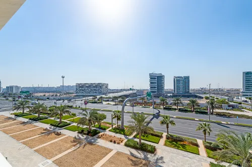 3 Bedrooms Apartment in Al Hadeel