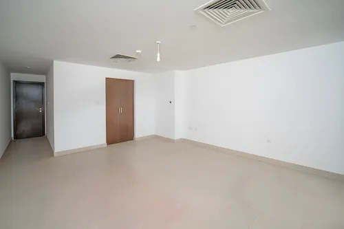 3 Bedrooms Townhouse in Building B